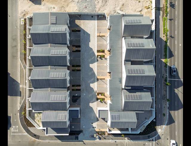 3 BEDROOM TOWNHOUSE FOR SALE IN SANDOWN